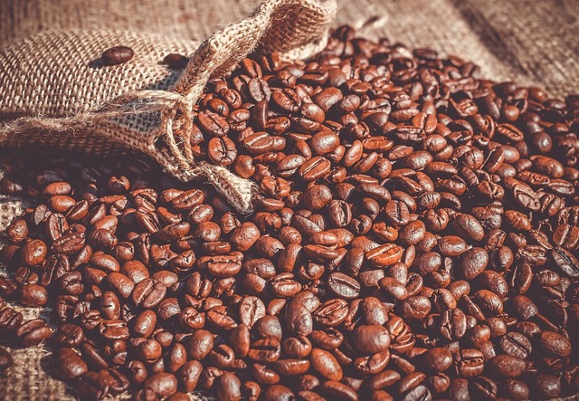 preturile la cacao cafea si zahar scad pe fondul incertitudinilor provocate de tarifele impuse de donald trump 67f0f74cbc822