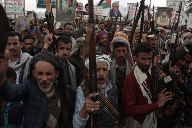 rebelii houthi au revendicat o dubla operatiune impotriva israelului si sua atacurile vor provoca doar dezamagire esec infrangere 6802717131809