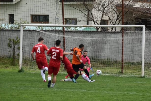 remontada uimitoare in etapa de sambata din liga a iv a la lumina 680ea74f6b41e