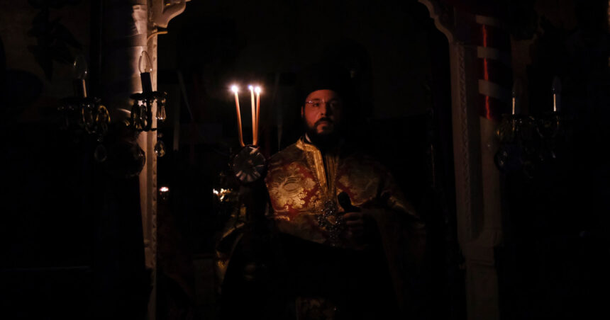 sambata mare 2025 traditii si superstitii in ultima zi inainte de paste ce obiceiuri respecta romanii in noapte de inviere 680321115d173