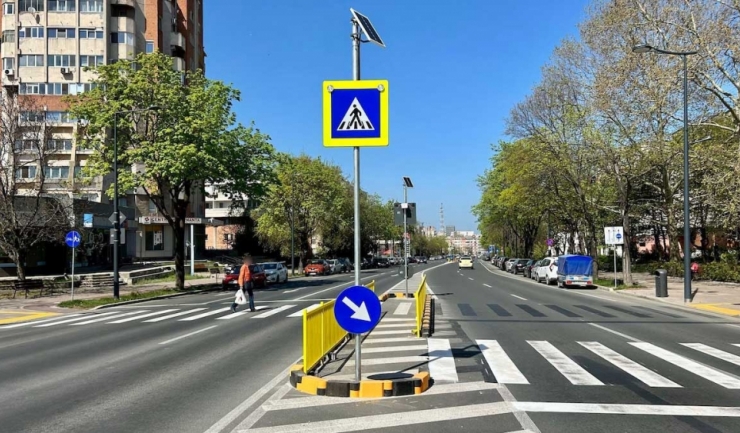 se amenajeaza doua noi treceri de pietoni cu scuar la constanta 680a4b5e7eb35