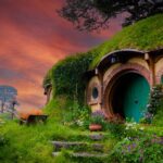 secretul hobbitilor lui tolkien civilizatii mici disparute care au existat cu adevarat 67f7d9c84cf9f