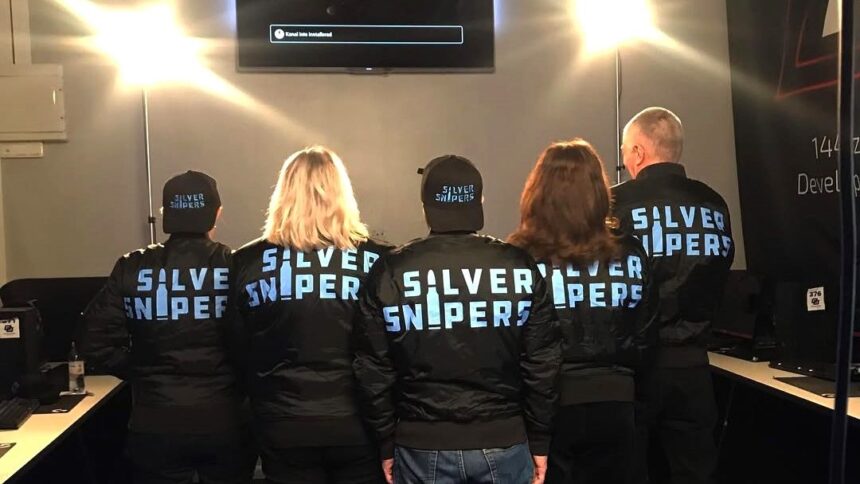 silver snipers este echipa pensionarilor care au bagat spaima in jucatorii sportului venerat de denis alibec 67ecf6a1ba391