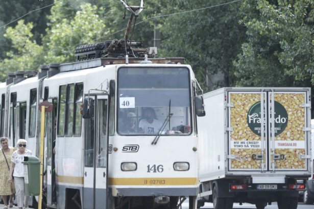 stb va suspenda circulatia tramvaielor pe bd basarabia din cauza sinelor uzate 67f79f95e6653