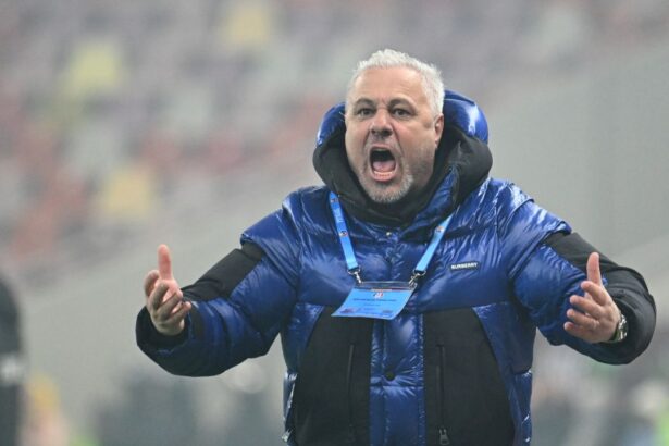 sumudica devastator dupa rapid dinamo eu nu voi mai continui asa fac o conferinta si spun tot nu pot accepta ce se intampla 67f2efef34d9c