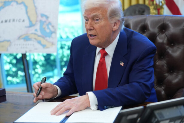 trump ameninta din nou cu folosirea fortei daca iranul nu accepta acordul nuclear facem ceea ce vrem 67f778cc38f9f