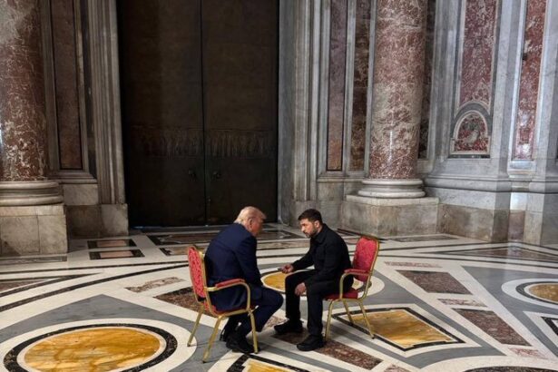trump si zelenski s au intalnit in privat inainte de funeraliile papei francisc 680cb4f106a0f