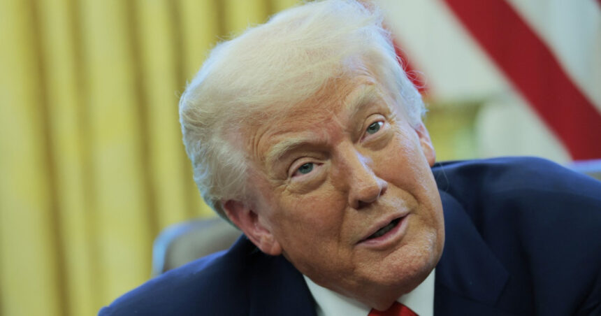 trump troleaza canada in ziua votului pentru camera comunelor alegeti l pe omul care poate reduce taxele la jumatate 680fd1799d1e3