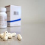 trump vine acum cu o alta amenintare care va pune capat deceniilor de comert cu medicamente la preturi reduse 67f68e31bc4f2