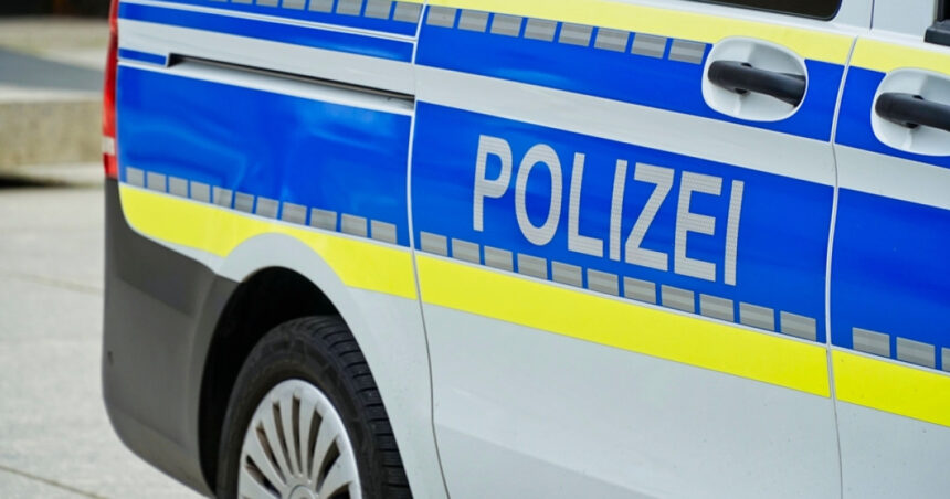 un adolescent german acuzat ca a produs un agent mortal de razboi biologic in podul casei 68013c8d7c18c