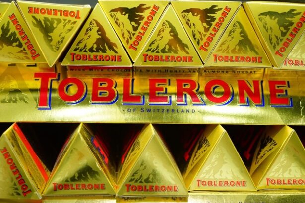 un sortiment de toblerone a fost retras definitiv de pe piata uk compania este o decizie dificila 680368d3ca858