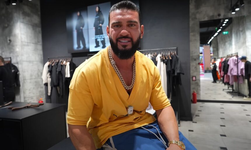 unde a petrecut dorian popa pastele cu iubita lui si mamisor au fost 3 zile magice care s au terminat foarte frumos luni s au intors in tara 6809fde642145