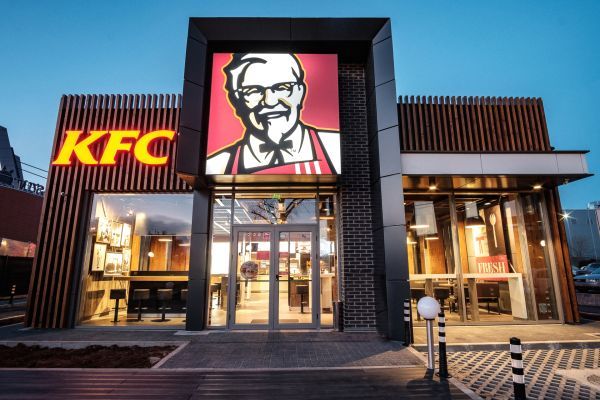 vanzarile kfc au urcat puternic in ultimul deceniu depasind pentru prima data borna de 1 miliard de lei ceo sphera franchise group continuam sa investim unitatile drive thru s au dovedit extrem de 67f2f1b6701ef