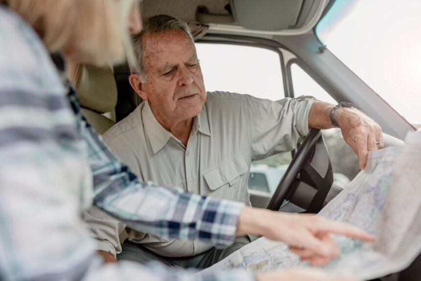 vezi aici care sunt soferii care ar trebui sa isi inlocuiasca permisul de conducere la 5 ani 68034cb996e31