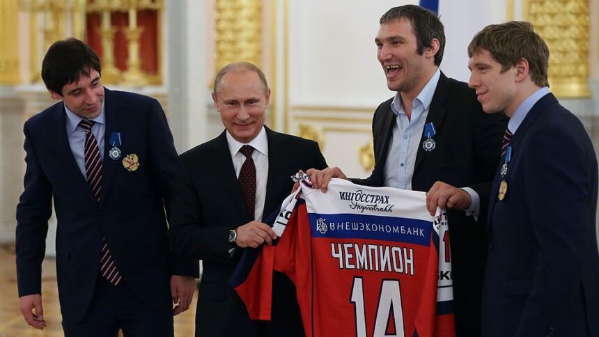 video baiatul lui vladimir putin a cucerit america recordul lui wayne gretzky va deveni istorie 67f0e7a36c6a4
