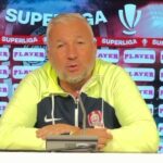 video dan petrescu asteapta arbitru robot dupa penalty ul din fcsb u cluj m as bucura sa castig si eu asa suntem cea mai dezavantajata echipa 67f29484963b1