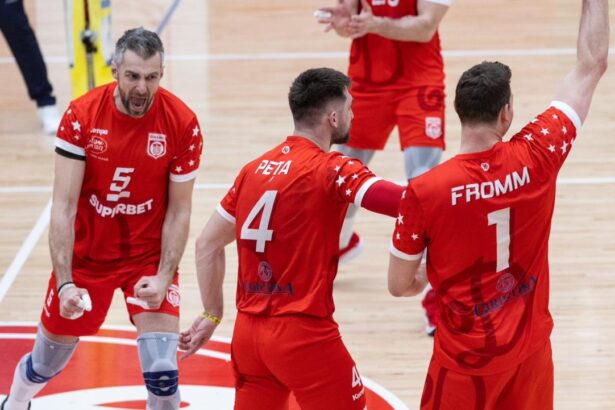 video dinamo corona brasov doua finale la indigo aflam campioana romaniei la volei masculin 67ef84860db84