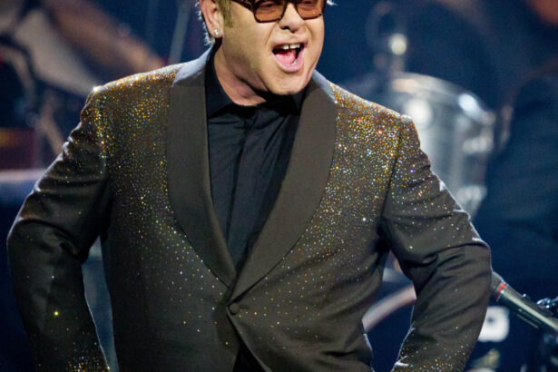 video elton john a lansat un nou album este probabil cel mai inovator pe care l am facut din anii 1970 67f4c0089f57f