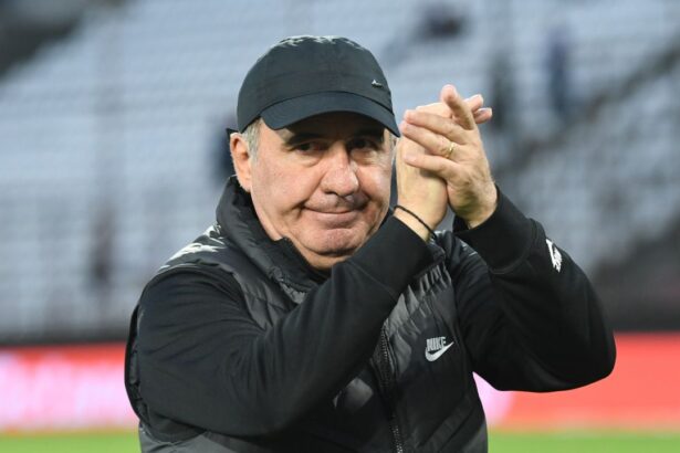 video hagi surprinde pretul corect pentru louis munteanu poate si mai mult de atat 680b2d0352a89