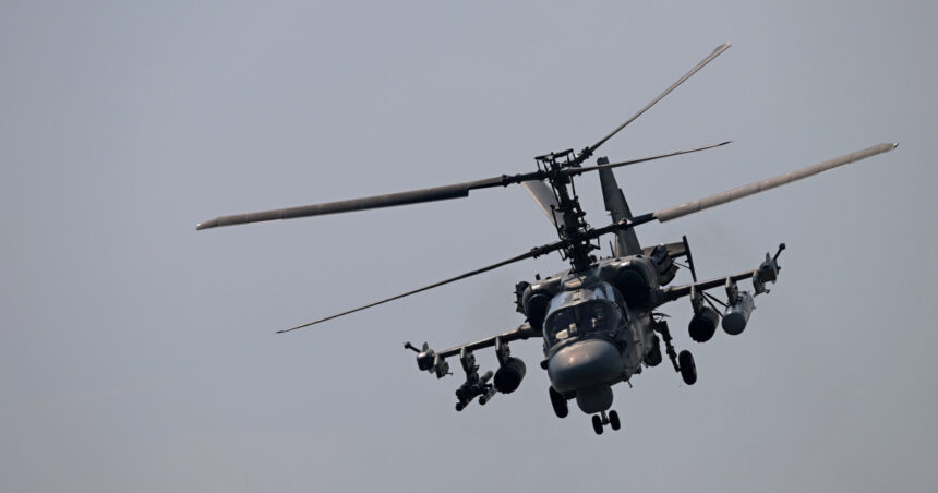 video imagini in premiera din timpul rebeliunii wagner mercenarii lui prigojin doboara un elicopter de atac ka 52 al armatei lui putin 67f003fbb3002