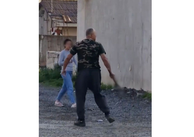 video ipj constanta precizari importante in legatura cu barbatul care a amenintat cu toporul mai multe persoane din ovidiu 67f37ab941419