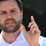 video j d vance sare in apararea lui marine le pen aceasta nu este democratie cea mai mare amenintare pentru europa vine din interior 67f0f259403ac