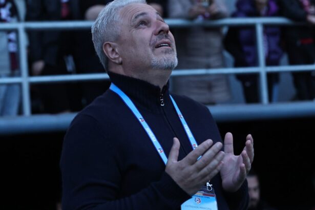 video mizerii sumudica exploziv la conferinta de presa ce l a revoltat pe antrenorul echipei de pe locul 6 680cec1ce2fe8