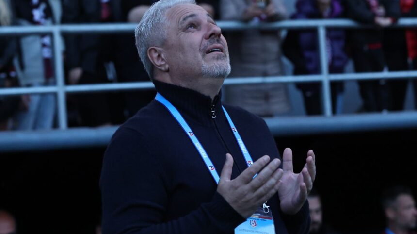 video mizerii sumudica exploziv la conferinta de presa ce l a revoltat pe antrenorul echipei de pe locul 6 680cec1ce2fe8