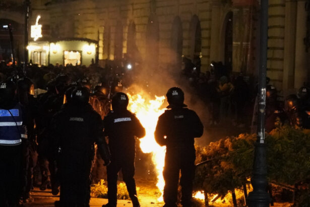 video perchezitii in bucuresti si ilfov dupa violentele din fata bec din luna martie trei suspecti retinuti 67fe5d31b0e83