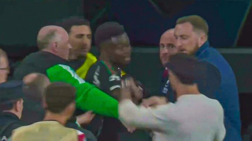 video suspendarea pe care o risca dani carvajal dupa ce a fost la un pas de bataie cu bukayo saka la pauza meciului real madrid arsenal 68011187675c1