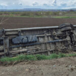 video un microbuz plin cu pasageri s a rasturnat la iesirea din pascani spre iasi autoritatile au activat planul rosu de interventie 67f2789b4c792