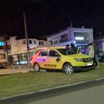 video un taxi a plonjat pe scuarul din fata ipj constanta de pe bulevardul mamaia 67ed968527eb5
