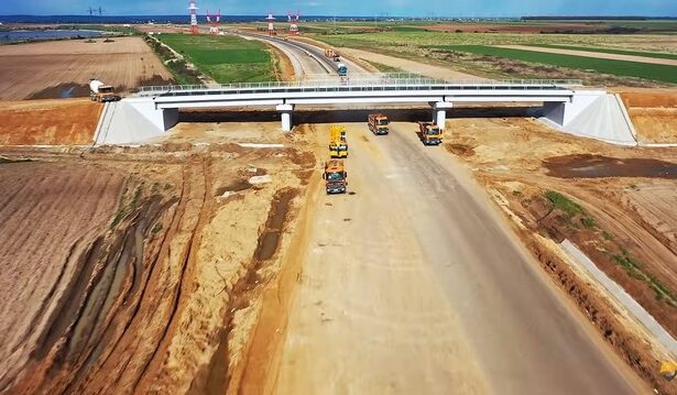 videofoto anunt va fi deschis un tronson din autostrada ford 67fd144381c75