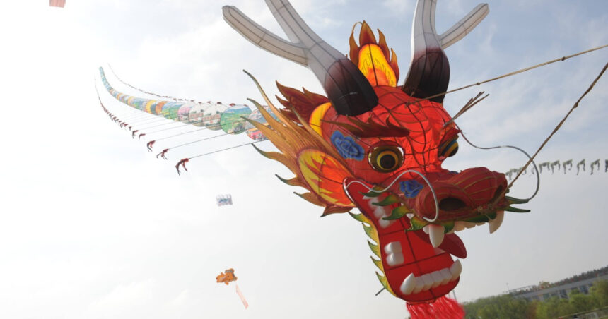 videofoto festivalul international al zmeielor in china participa 257 de echipe din 51 de tari si regiuni 6804bcf7ccc0d