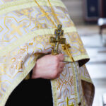 vinerea mare 2025 care este cel mai insemnat ritual pe care credinciosii il respecta in ziua rastignirii mantuitorului 6801faad941e1