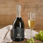 vinul zilei un prosecco ca o insiruire ampla de fructe coapte de vara urmate de note revigorante de citrice companionul perfect al unei mese fara pretentii dar plina de savoare 67fca71e81683