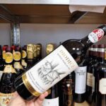 vinul zilei un rosu complex cu note de fructe negre coapte ciocolata amaruie mirodenii dulci tuse florale si note discrete de tutun vanilie si cacao de asociat cu fripturi paste trufe branze 67f36cb8cc811