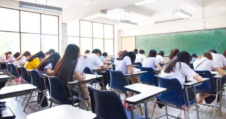 a inceput sesiunea speciala a examenului de bacalaureat se desfasoara probele de evaluare a competentelor digitale si de comunicare 68392e947e907