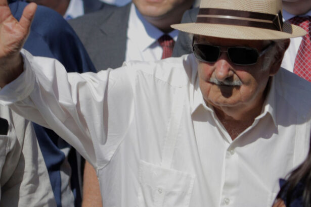 a murit cel mai sarac presedinte jose mujica simbol al stangii latino americane suferea de cancer 68241a12c52c9