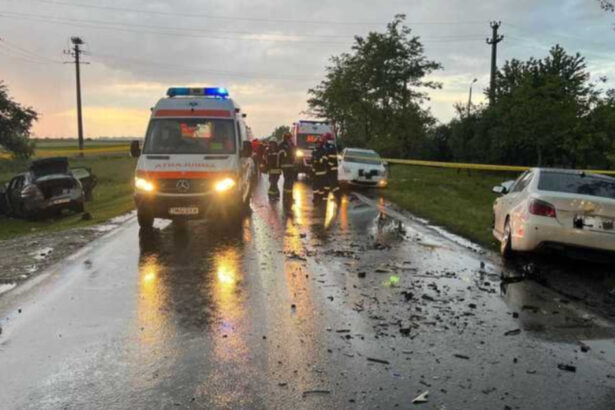 accident grav in timis o femeie a murit iar alte patru persoane inclusiv doi copii au ajuns la spital 68295cb7597ef