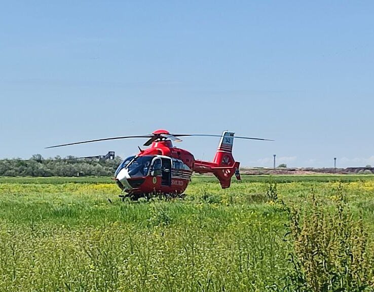 accident grav intre tataru si vartop s a rasturnat o caruta cu patru copii iar una dintre victime e in stare critica 68137a7936742