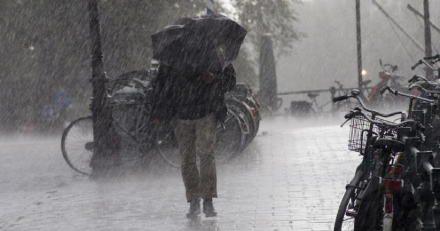 alerta meteo vreme rece si ploi in toata tara pana marti seara cod galben de vijelii si vant puternic luni in toate regiunile 682ae00017c35