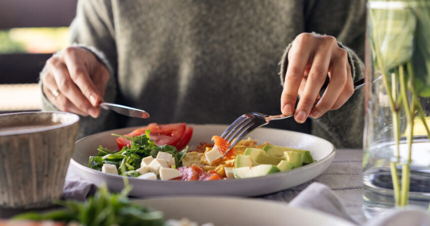 alimentul bogat in acizi grasi recomandat de medici pentru sanatatea inimii contribuie la imbunatatirea vaselor de sange 6830097459dca