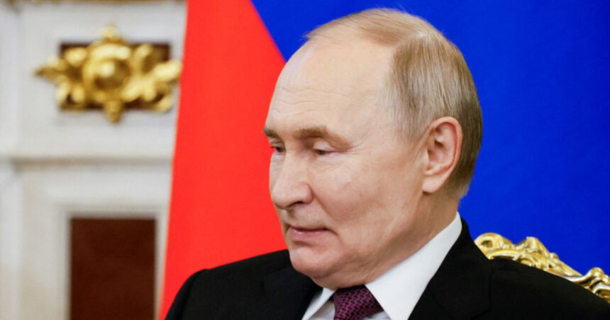 amistitiul de trei zile anuntat de putin intra in vigoare la miezul noptii desi a fost respins de zelenski mesajul kremlinului 681b9a109446f