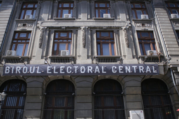 bec apel catre candidatii la prezidentiale continuarea actiunilor de propaganda electorala este interzisa 68284389709d6