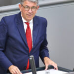 berlinul pregateste un proiect de lege pentru a taxa platformele digitale o rata de impozitare de 10 este legitima 68387ebce3ef1