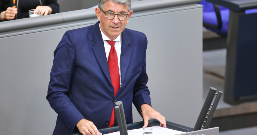 berlinul pregateste un proiect de lege pentru a taxa platformele digitale o rata de impozitare de 10 este legitima 68387ebce3ef1