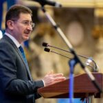 bogdan chiritoiu despre eliminarea subventiilor la energie eu recunosc ca sunt mai preocupat de firme trebuie sa ajutam marii consumatori 681856ae096f6
