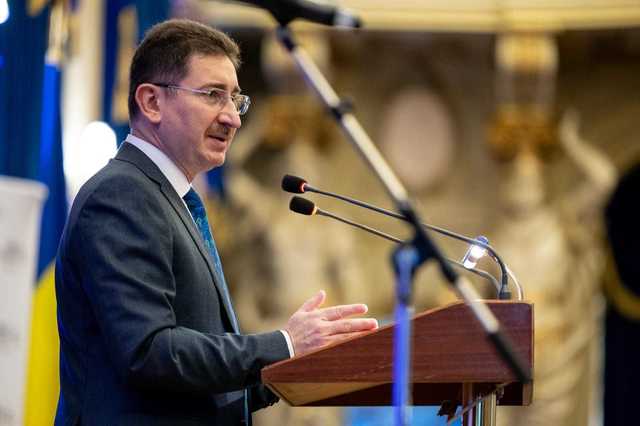 bogdan chiritoiu despre eliminarea subventiilor la energie eu recunosc ca sunt mai preocupat de firme trebuie sa ajutam marii consumatori 681856ae096f6