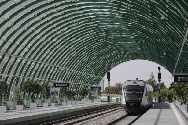bulgaria vrea sa lanseze un tren de transfer pe linia ruse aeroportul bucuresti 68135a7aad528